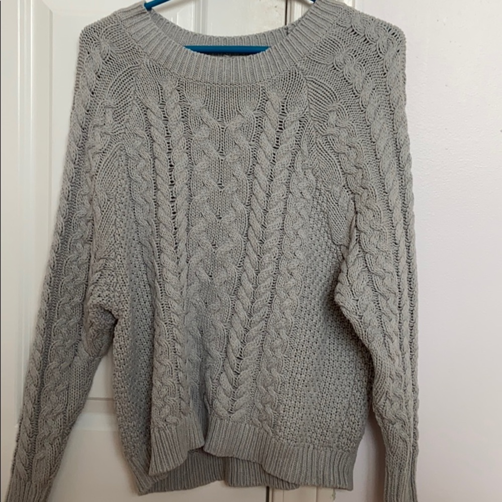 Aerie Gray Cable Knit sweater